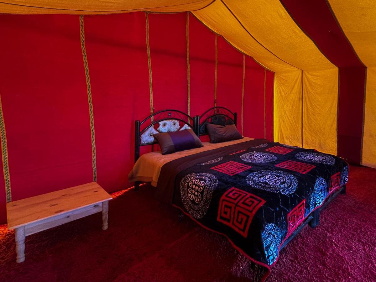 Bivouac Les Nomades & Foum Zguid To Chegaga Tours Hotel Ngoại thất bức ảnh