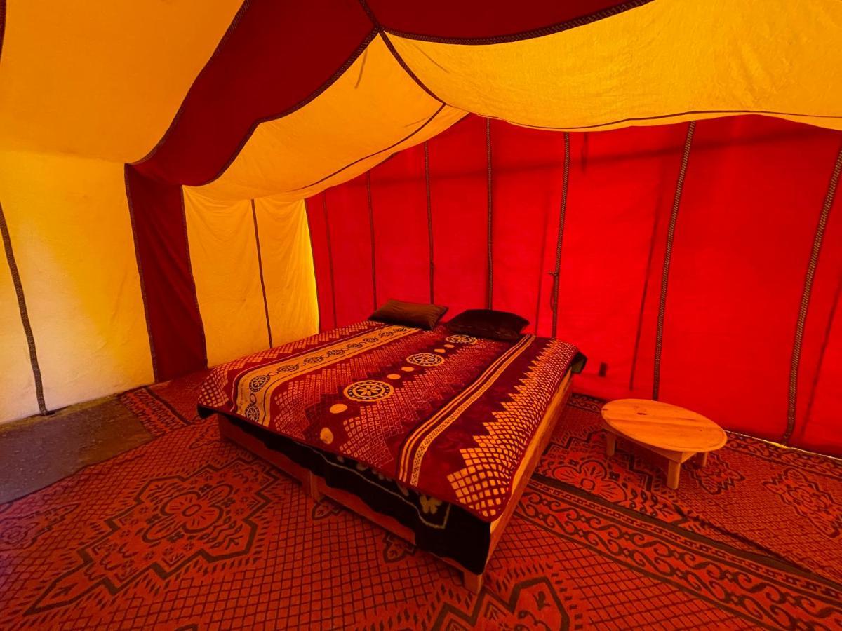 Bivouac Les Nomades & Foum Zguid To Chegaga Tours Hotel Ngoại thất bức ảnh