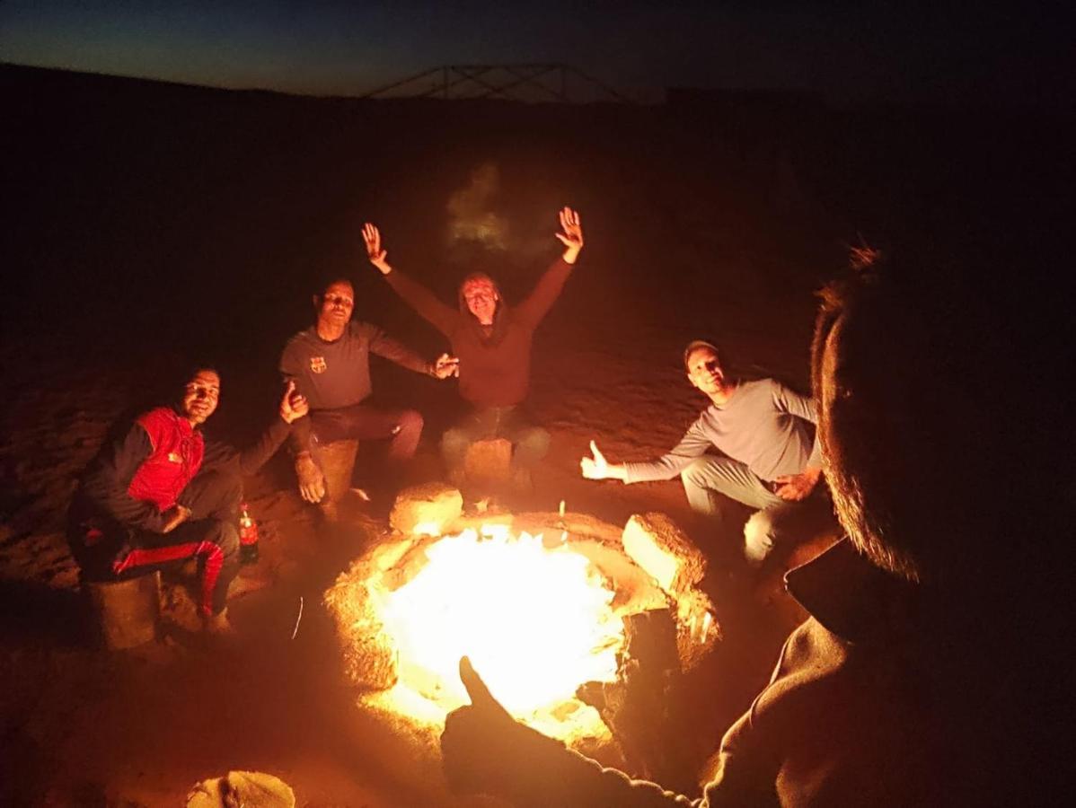 Bivouac Les Nomades & Foum Zguid To Chegaga Tours Hotel Ngoại thất bức ảnh