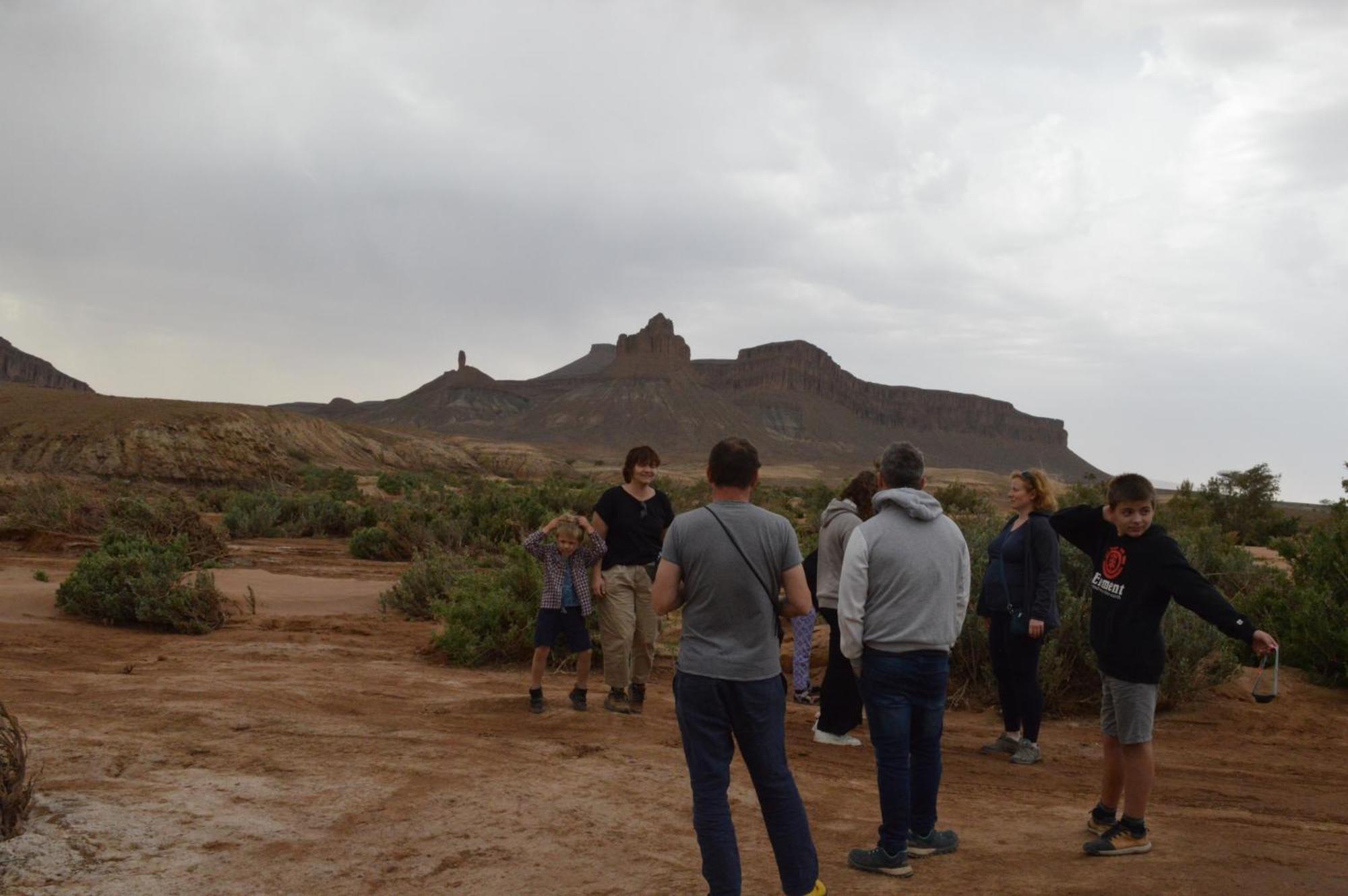 Bivouac Les Nomades & Foum Zguid To Chegaga Tours Hotel Ngoại thất bức ảnh